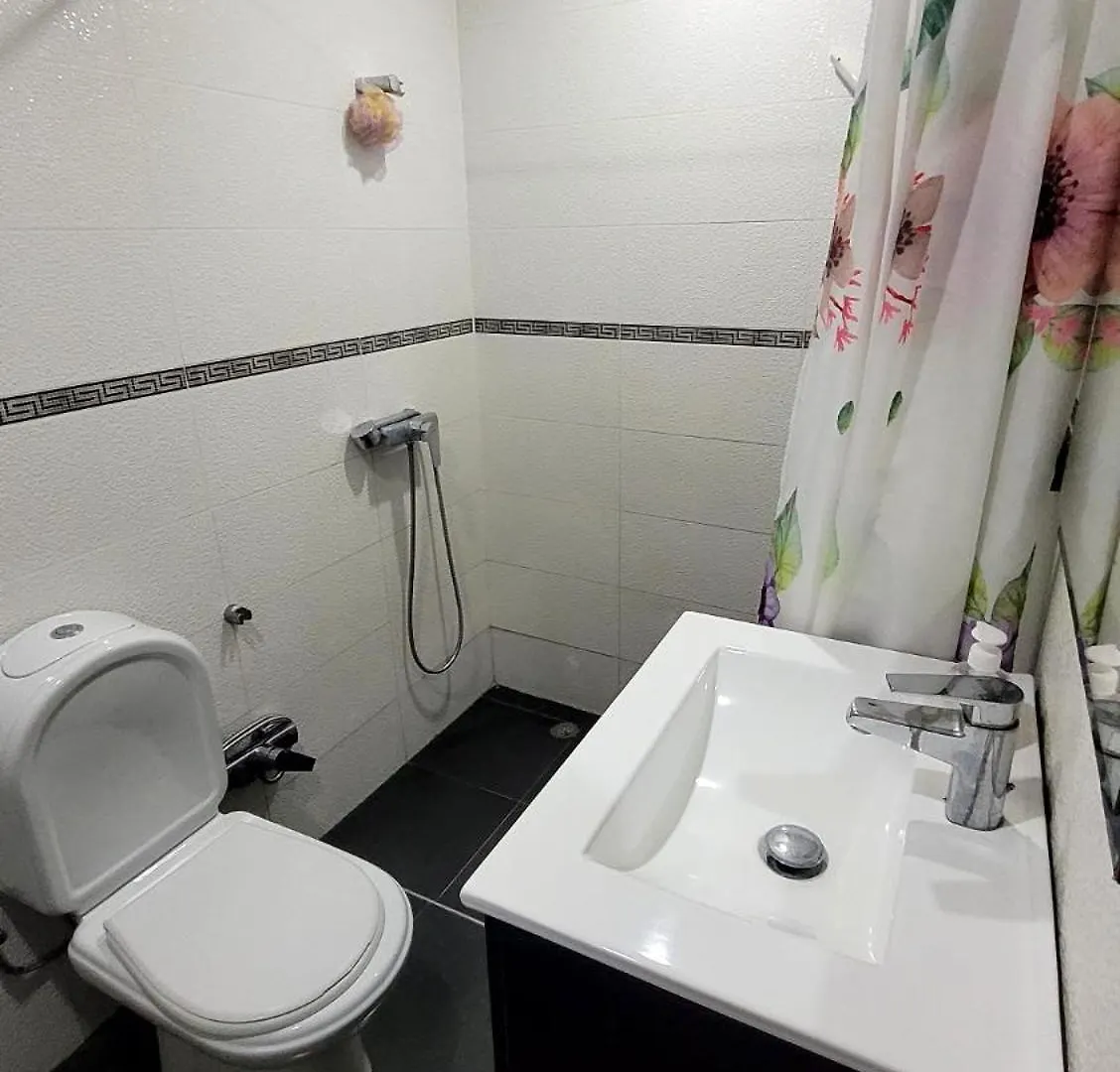 Le 44 Face A La Gare Ctm Et A 10Mn De L'Aeroport Apartment Marrakesh 0*,  Morocco