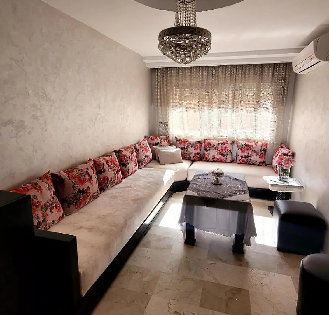 Le 44 Face A La Gare Ctm Et A 10Mn De L'Aeroport Apartment Marrakesh